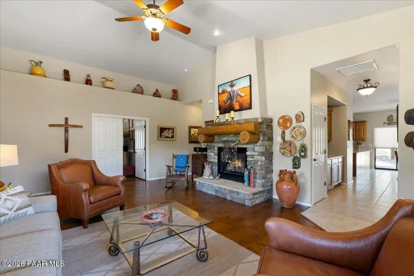 Property Slideshow image 3 of 33 | 1001 studebaker way, Prescott, AZ, 86301