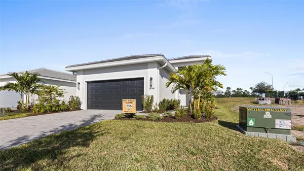Property Slideshow image 3 of 59 | 18366 rockport pl, Lakewood Ranch, FL, 34211
