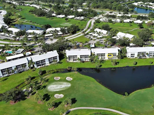 Property Slideshow image 3 of 54 | 406 cerromar cir 222, Venice, FL, 34293