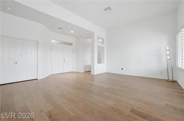 Property Slideshow image 3 of 31 | 511 eagle vista dr, Henderson, NV, 89012
