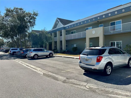 Property Slideshow image 2 of 55 | 2296 monaco ln 16, Clearwater, FL, 33763