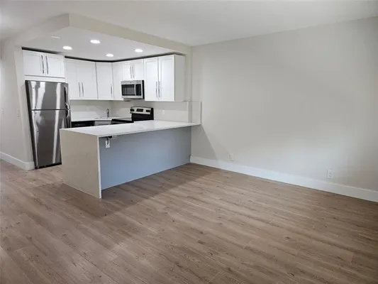 Property Slideshow image 2 of 11 | 235 durham f # 235, Deerfield Beach, FL, 33442