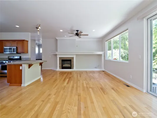 Property Slideshow image 3 of 34 | 11706 239th ave, Redmond, WA, 98053
