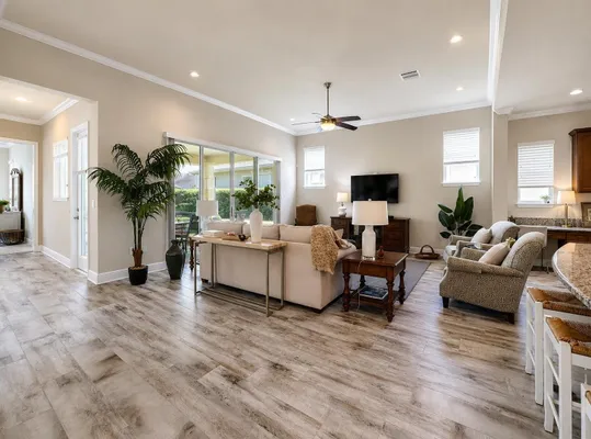 Property Slideshow image 3 of 26 | 13928 swallow hill dr, Lithia, FL, 33547