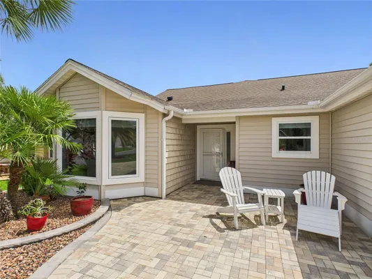 Property Slideshow image 3 of 38 | 917 ramos dr, The Villages, FL, 32159