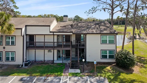 Property Slideshow image 2 of 39 | 17203 sandalwood dr, Wildwood, FL, 34785