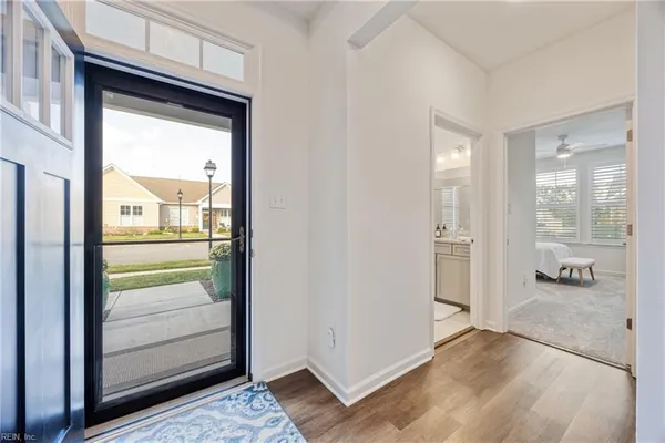 Property Slideshow image 3 of 47 | 204 cathedral st, Smithfield, VA, 23430