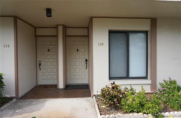 Property Slideshow image 2 of 40 | 6269 palma del mar blvd s apt 116, St Petersburg, FL, 33715