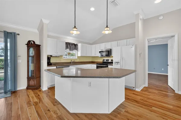 Property Slideshow image 3 of 36 | 631 san marino dr, The Villages, FL, 32159