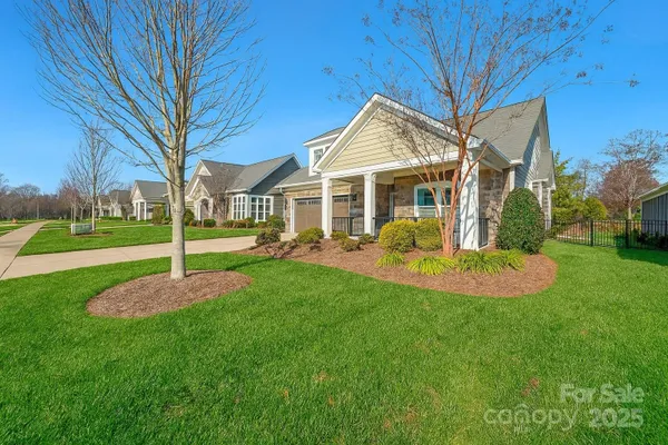 Property Slideshow image 2 of 34 | 117 mercyview ln # 6, Mooresville, NC, 28117