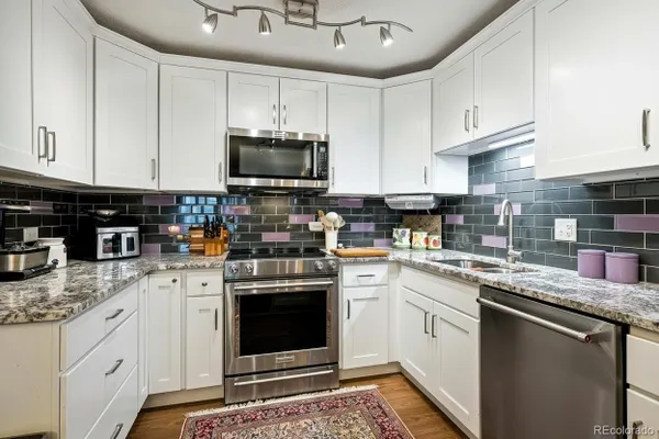 Property Slideshow image 2 of 50 | 9625 e center ave apt 7b, Denver, CO, 80247