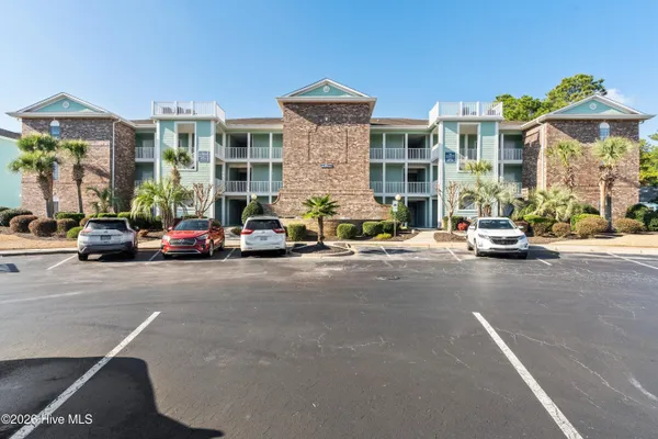 Property Slideshow image 3 of 77 | 140 avian dr apt 3706, Sunset Beach, NC, 28468