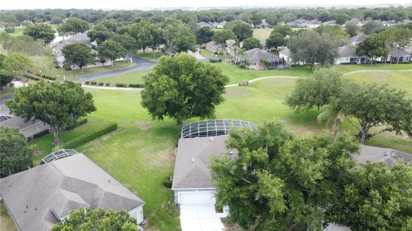 Property Slideshow image 2 of 89 | 2265 calvert ct, Clermont, FL, 34711