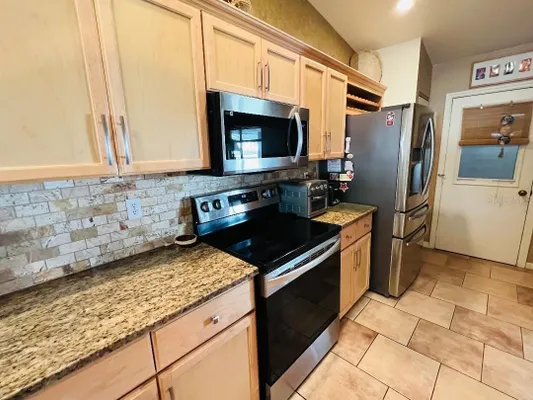 Property Slideshow image 3 of 26 | 6341 sw 104th ln, Ocala, FL, 34476