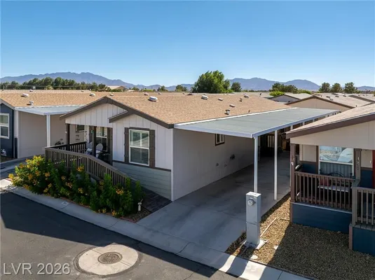 Property Slideshow image 2 of 38 | 364 hilton head st, Pahrump, NV, 89048