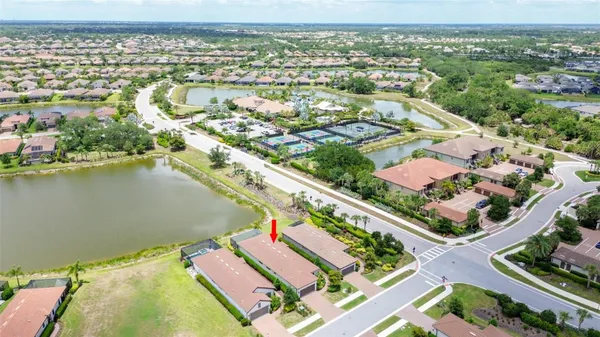 Property Slideshow image 3 of 37 | 5362 cicerone st, Sarasota, FL, 34238