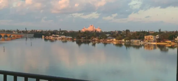 Property Slideshow image 3 of 28 | 6265 sun blvd apt 806, St Petersburg, FL, 33715