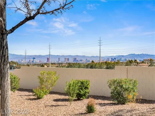 Property Slideshow image 2 of 42 | 10525 mission lakes ave, Las Vegas, NV, 89134