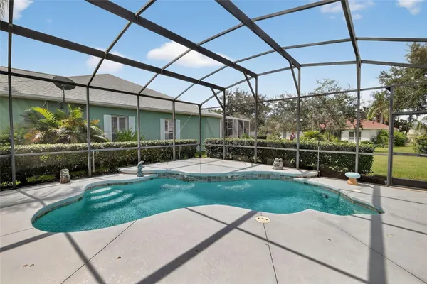 Property Slideshow image 2 of 49 | 5413 barnwell ct, Leesburg, FL, 34748
