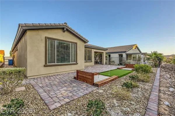 Property Slideshow image 2 of 74 | 53 stone yucca ct, Henderson, NV, 89011