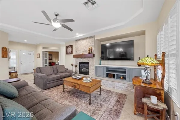 Property Slideshow image 3 of 55 | 2043 colvin run dr, Henderson, NV, 89052