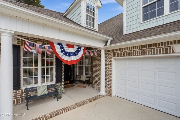 Property Slideshow image 2 of 30 | 2946 moorings way, Southport, NC, 28461