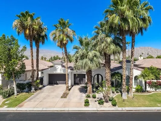 Property Slideshow image 2 of 44 | 56063 winged foot, La Quinta, CA, 92253