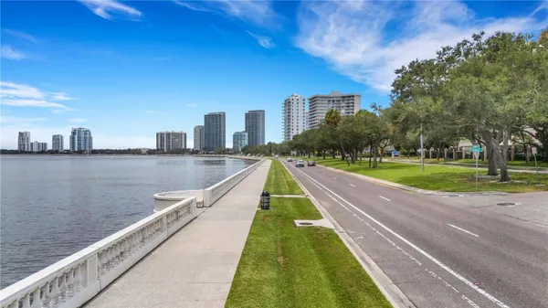 Property Slideshow image 3 of 73 | 2403 s ardson pl 402b, Tampa, FL, 33629