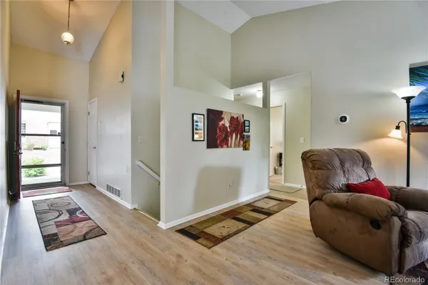 Property Slideshow image 3 of 44 | 13777 e marina dr a, Aurora, CO, 80014
