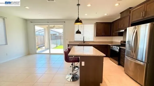 Property Slideshow image 3 of 31 | 2383 front porch ln, Rio Vista, CA, 94571
