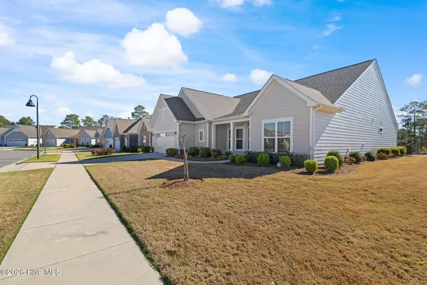 Property Slideshow image 2 of 69 | 1067 broomsedge ter, Wilmington, NC, 28412
