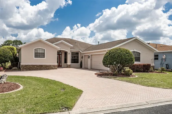 Property Slideshow image 2 of 60 | 15681 sw 16th ter, Ocala, FL, 34473