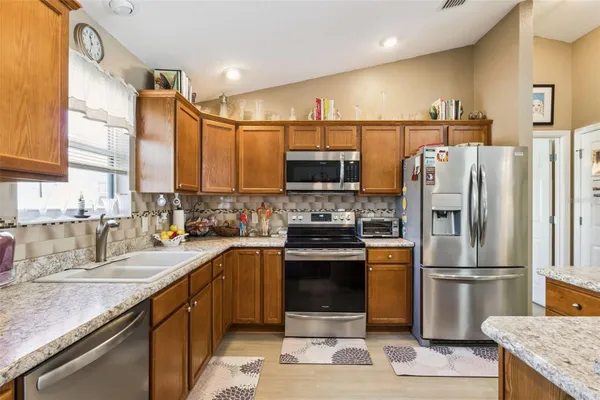 Property Slideshow image 3 of 75 | 909 abaco path, The Villages, FL, 32163