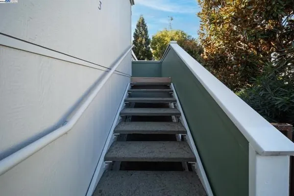 Property Slideshow image 2 of 23 | 1708 golden rain rd 3, Walnut Creek, CA, 94595