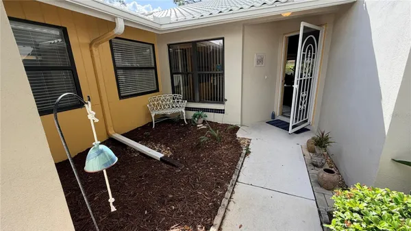 Property Slideshow image 2 of 61 | 227 southampton dr 289, Venice, FL, 34293