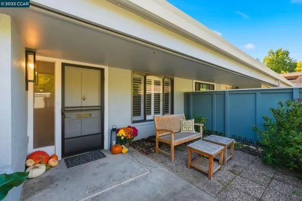 Property Slideshow image 2 of 29 | 2425 pine knoll dr 1, Walnut Creek, CA, 94595