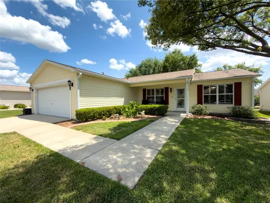 Property Slideshow image 2 of 24 | 16899 se 96th chapelwood cir, The Villages, FL, 32162