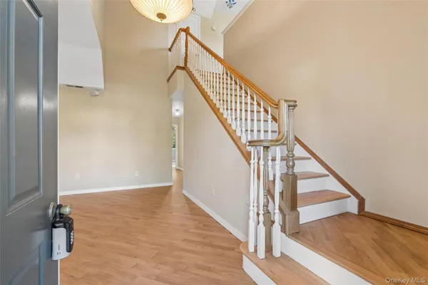 Property Slideshow image 3 of 23 | 1302 baltusrol blvd, Riverhead, NY, 11901