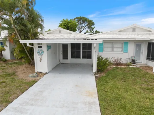 Property Slideshow image 2 of 56 | 702 fair winds dr 702, Nokomis, FL, 34275