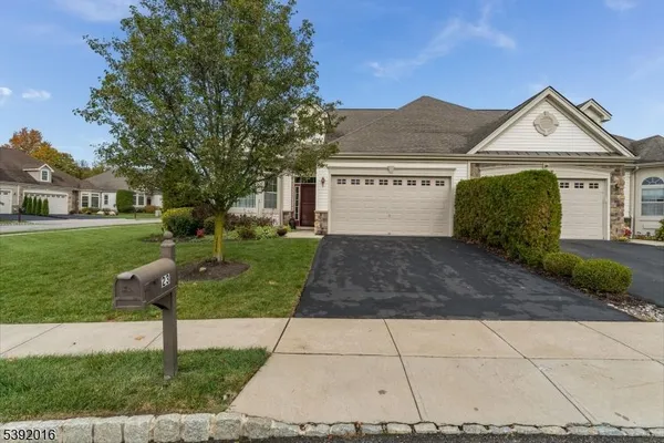 Property Slideshow image 2 of 19 | 23 dinah dr, Phillipsburg, NJ, 08865