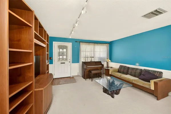 Property Slideshow image 3 of 44 | 4192 96th ave 4192, Pinellas Park, FL, 33782