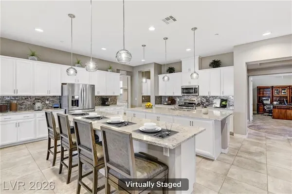 Property Slideshow image 3 of 45 | 480 heritage bridge ave, Henderson, NV, 89011