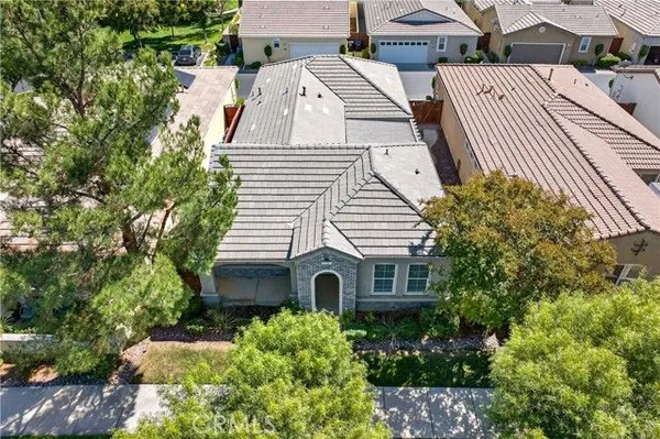 Property Slideshow image 2 of 59 | 268 four seasons blvd, Hemet, CA, 92545