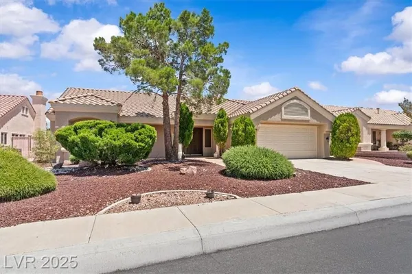 Property Slideshow image 2 of 24 | 2824 morning ridge dr, Las Vegas, NV, 89134