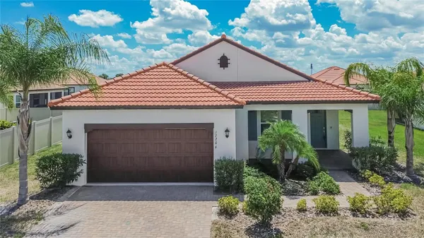 Property Slideshow image 3 of 78 | 17206 star banks st, Wimauma, FL, 33598