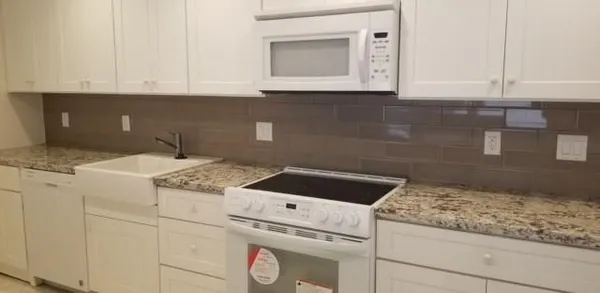 Property Slideshow image 2 of 28 | 2801 victoria way apt j4, Coconut Creek, FL, 33066