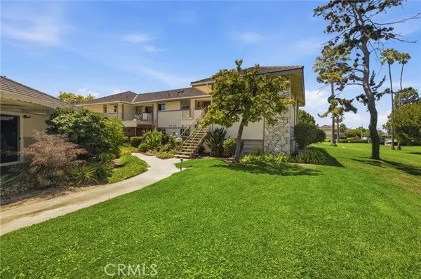 Property Slideshow image 3 of 20 | 22716 nadine cir a, Torrance, CA, 90505