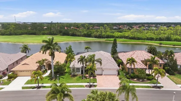 Property Slideshow image 3 of 70 | 5184 white ibis dr, North Port, FL, 34287