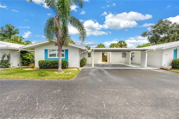 Property Slideshow image 3 of 28 | 728 caribbean cir 25, Venice, FL, 34293