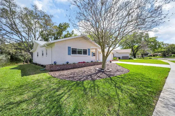 Property Slideshow image 2 of 58 | 1223 timberbrooke dr, Palm Harbor, FL, 34684